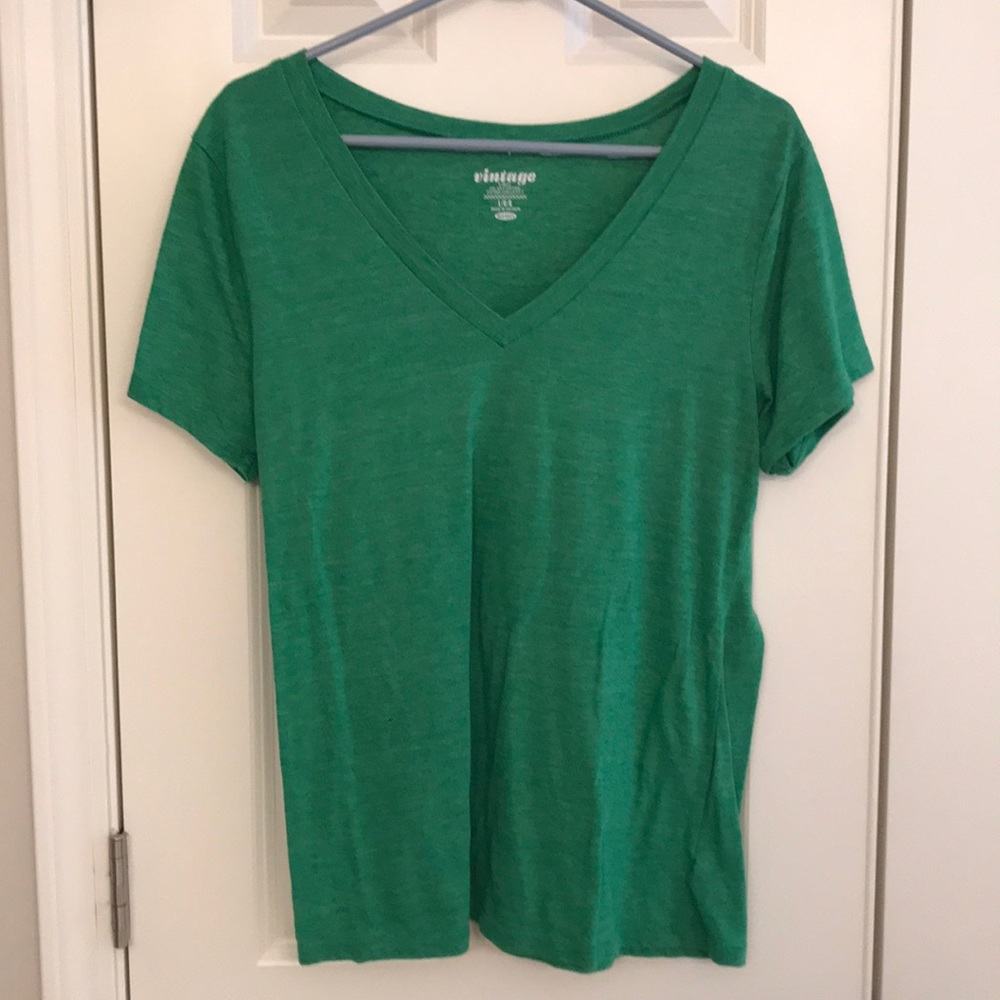 Old Navy Women’s Green Large V Neck Tee